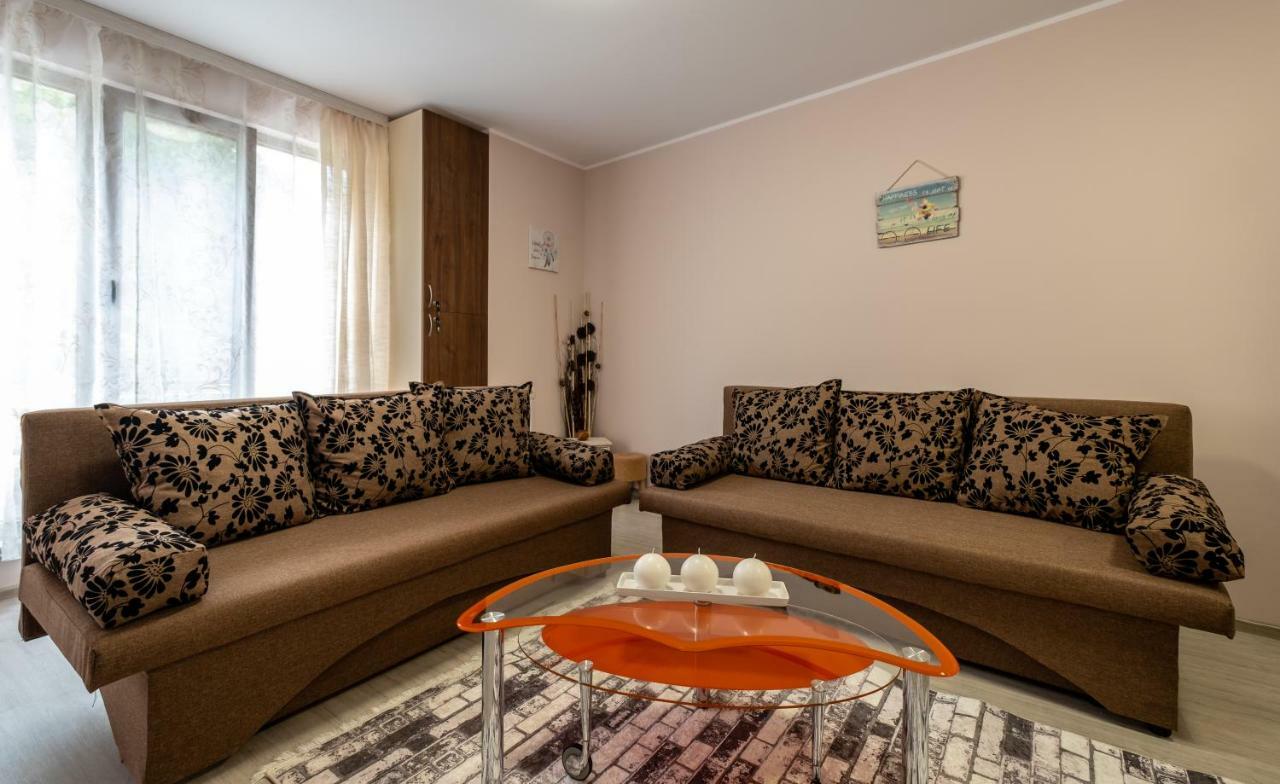 Alex Apartment فيلينغراد المظهر الخارجي الصورة